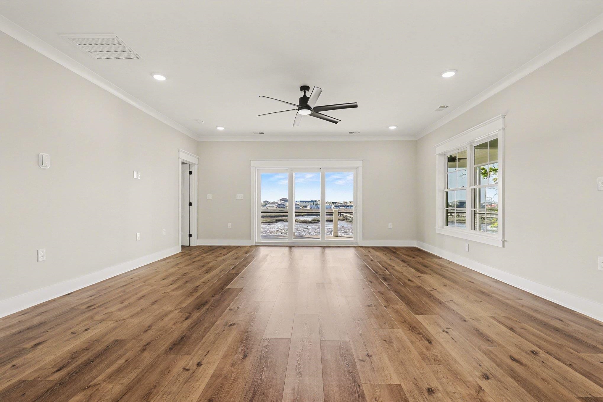 Murrells Inlet, South Carolina, 29576, United States, 5 Bedrooms Bedrooms, ,6 BathroomsBathrooms,Residential,For Sale,2040499