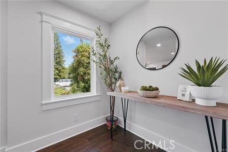 Los Angeles, California, 90018, United States, 5 Bedrooms Bedrooms, ,5 BathroomsBathrooms,Residential,For Sale,1842943
