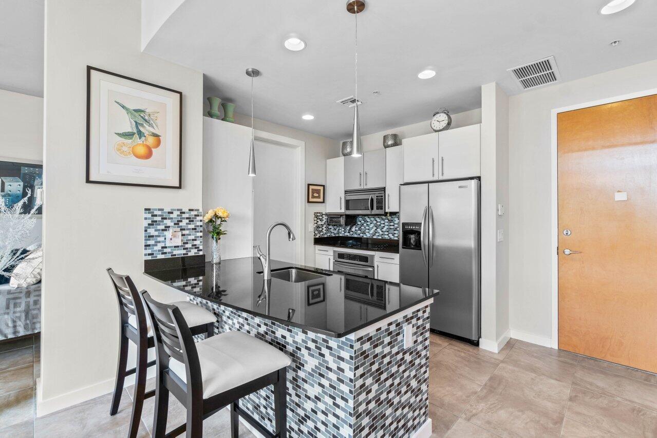 Delray Beach, Florida, 33483, United States, 1 Bedroom Bedrooms, ,1 BathroomBathrooms,Residential,For Sale,1998933