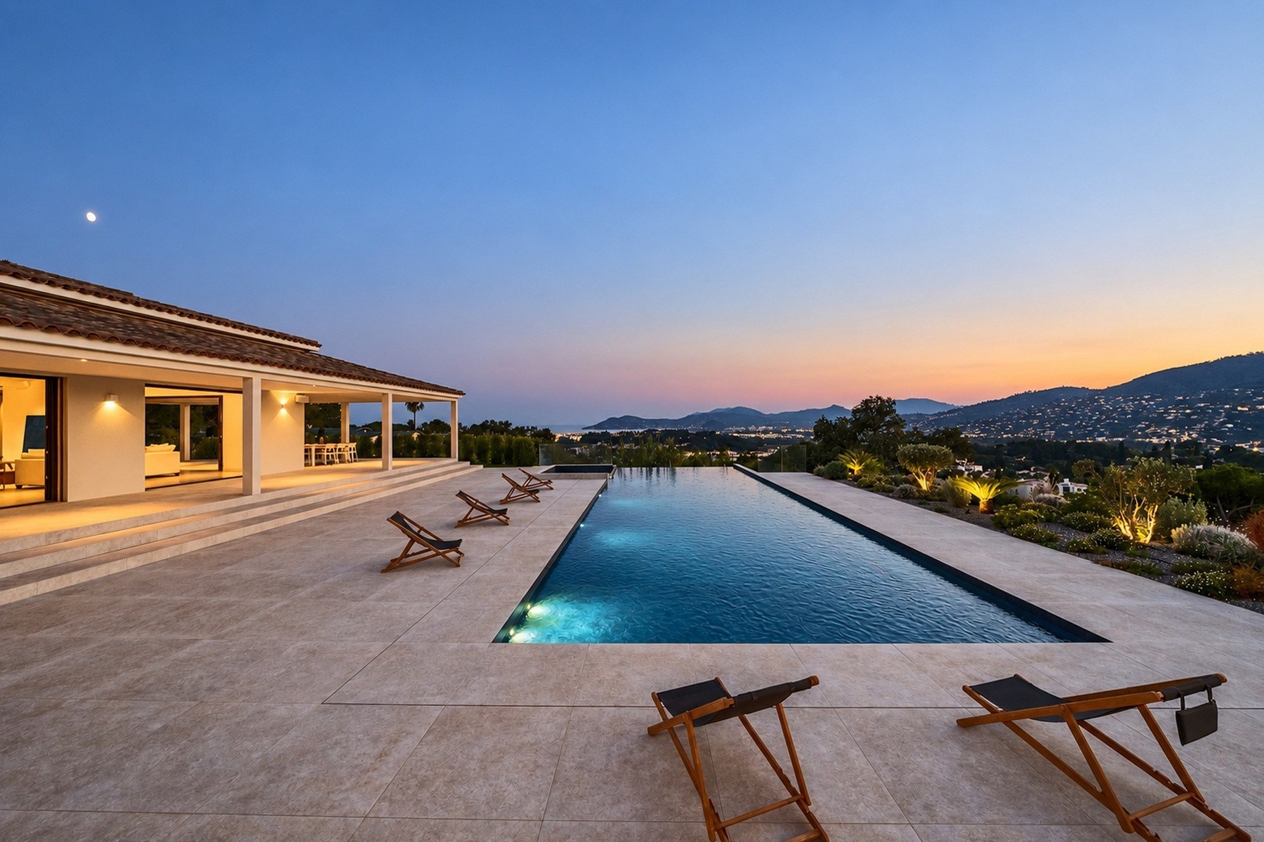  Mougins, private estate for sale, 533 sqm, panoramic views, guest house and 2.2… - 物件實景