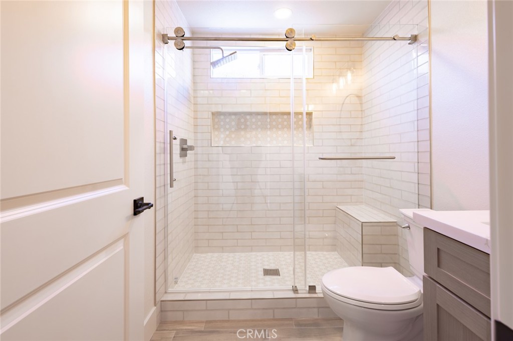 Mission Viejo, California, 92692, United States, 3 Bedrooms Bedrooms, ,2 BathroomsBathrooms,Residential,For Sale,1997044