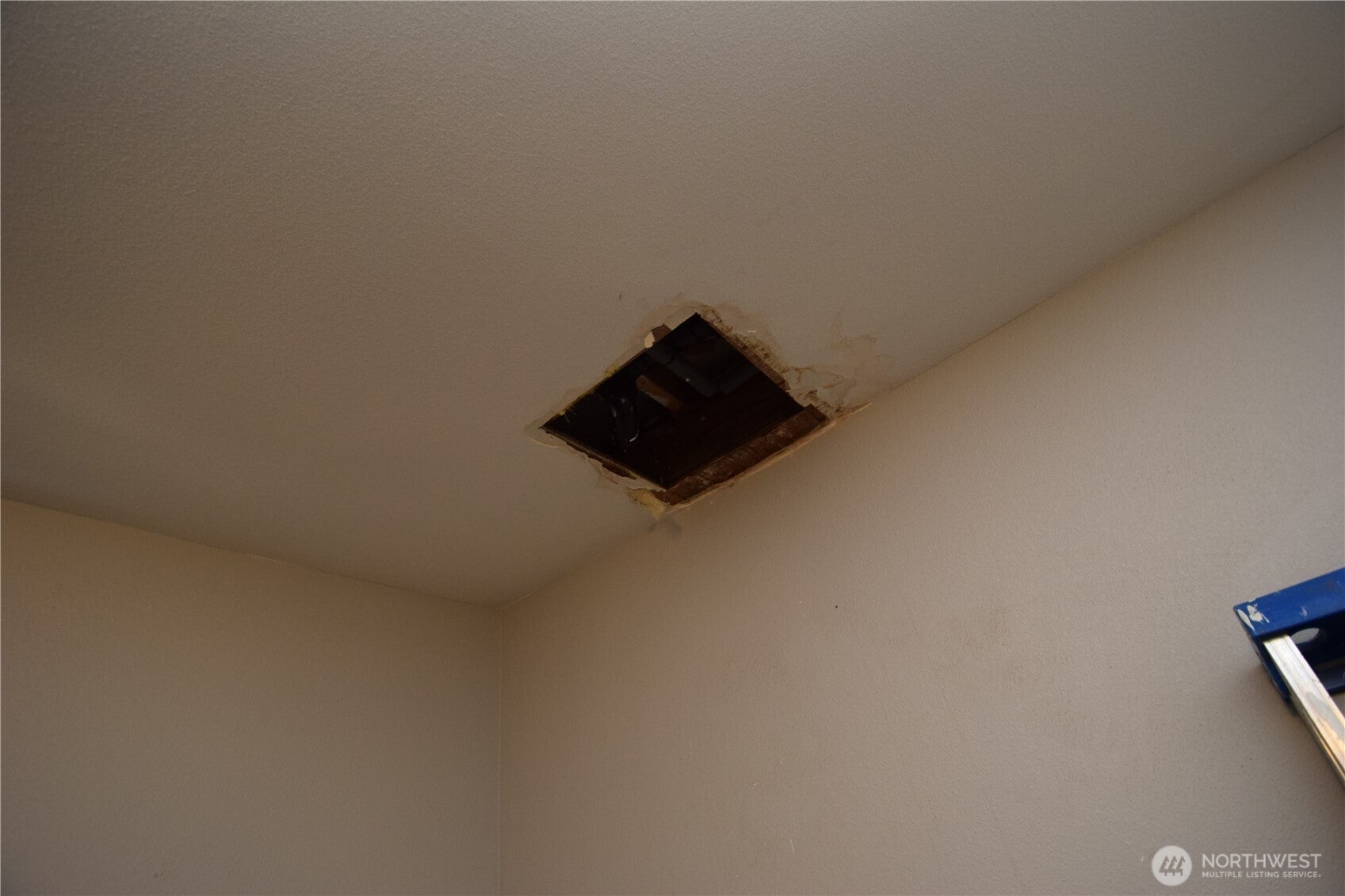 Tacoma, Washington, 98445, United States, 4 Bedrooms Bedrooms, ,1 BathroomBathrooms,Residential,For Sale,1898437