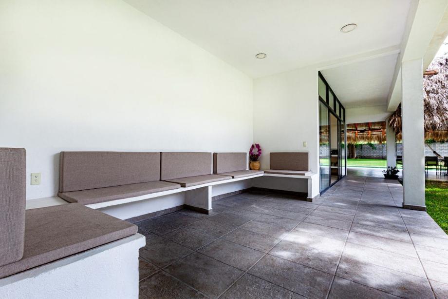 Tlaltizapán de Zapata, Morelos, 62773, Mexico, 4 Bedrooms Bedrooms, ,5 BathroomsBathrooms,Residential,For Sale,1732035