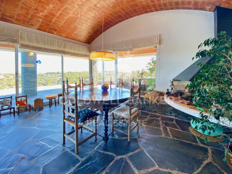 Cadaqués, Catalonia, ES, 12 Bedrooms Bedrooms, ,6 BathroomsBathrooms,Residential,For Sale,1751854