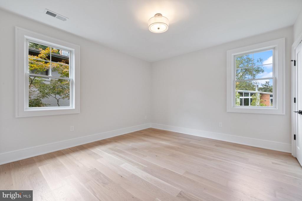 Chevy Chase, Maryland, 20815, United States, 6 Bedrooms Bedrooms, ,7 BathroomsBathrooms,Residential,For Sale,1976530