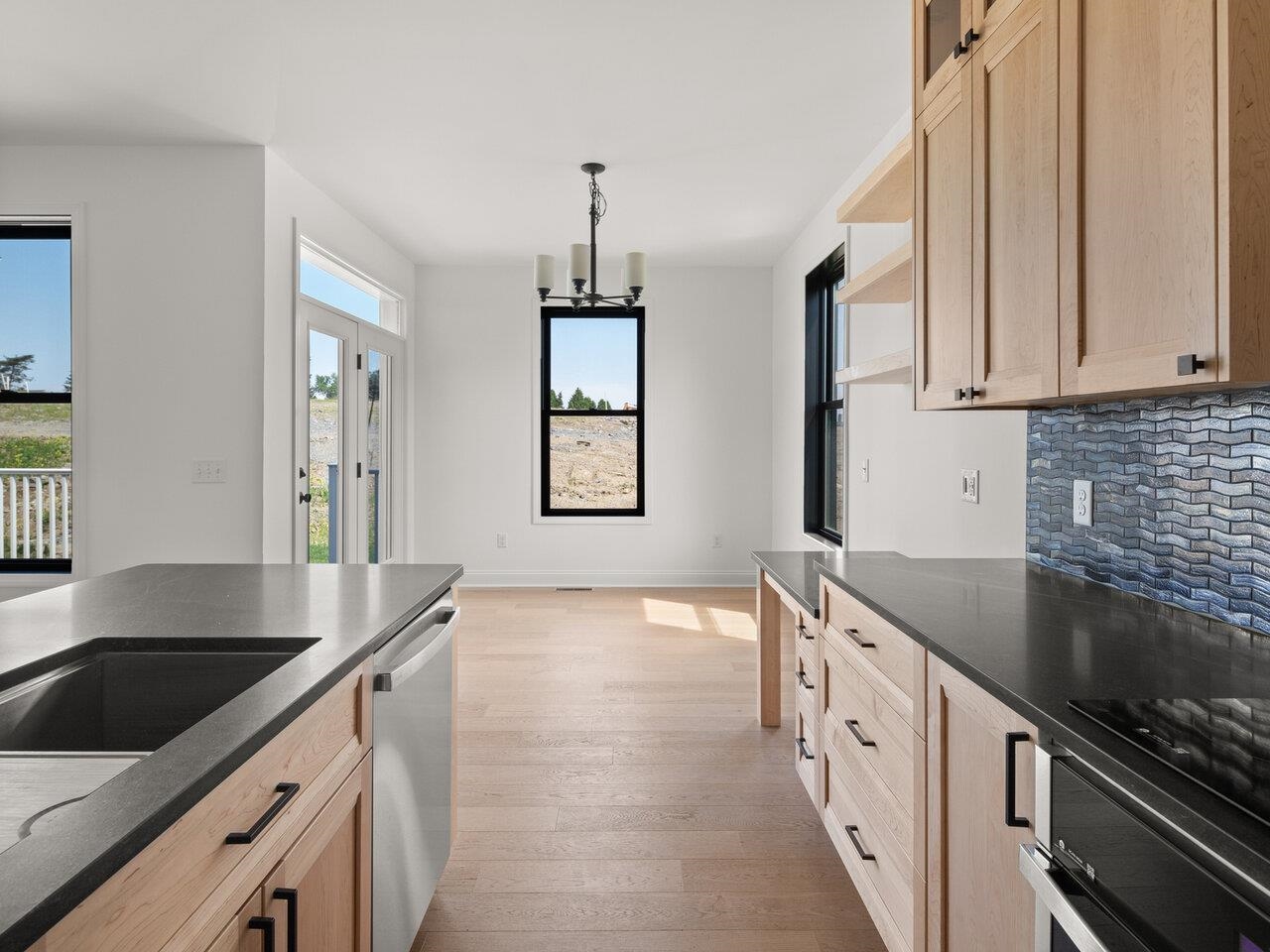 South Burlington, Vermont, 05403, United States, 2 Bedrooms Bedrooms, ,1 BathroomBathrooms,Residential,For Sale,1892130