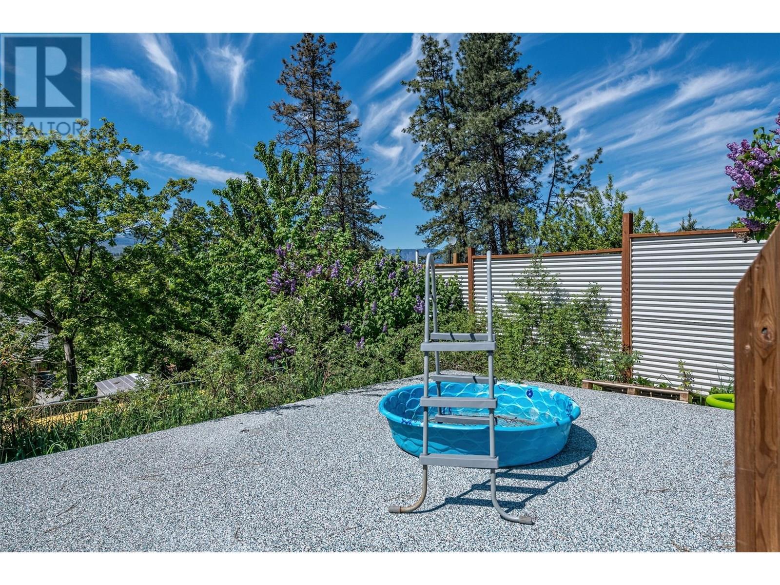 LAKE COUNTRY, British Columbia, V4V 1W2, CA, 4 Bedrooms Bedrooms, ,2 BathroomsBathrooms,Residential,For Sale,1896793
