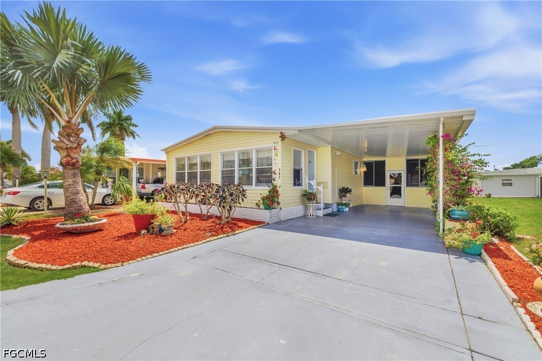 Pine Tree Ct, North Fort Myers, FL 33917 #1