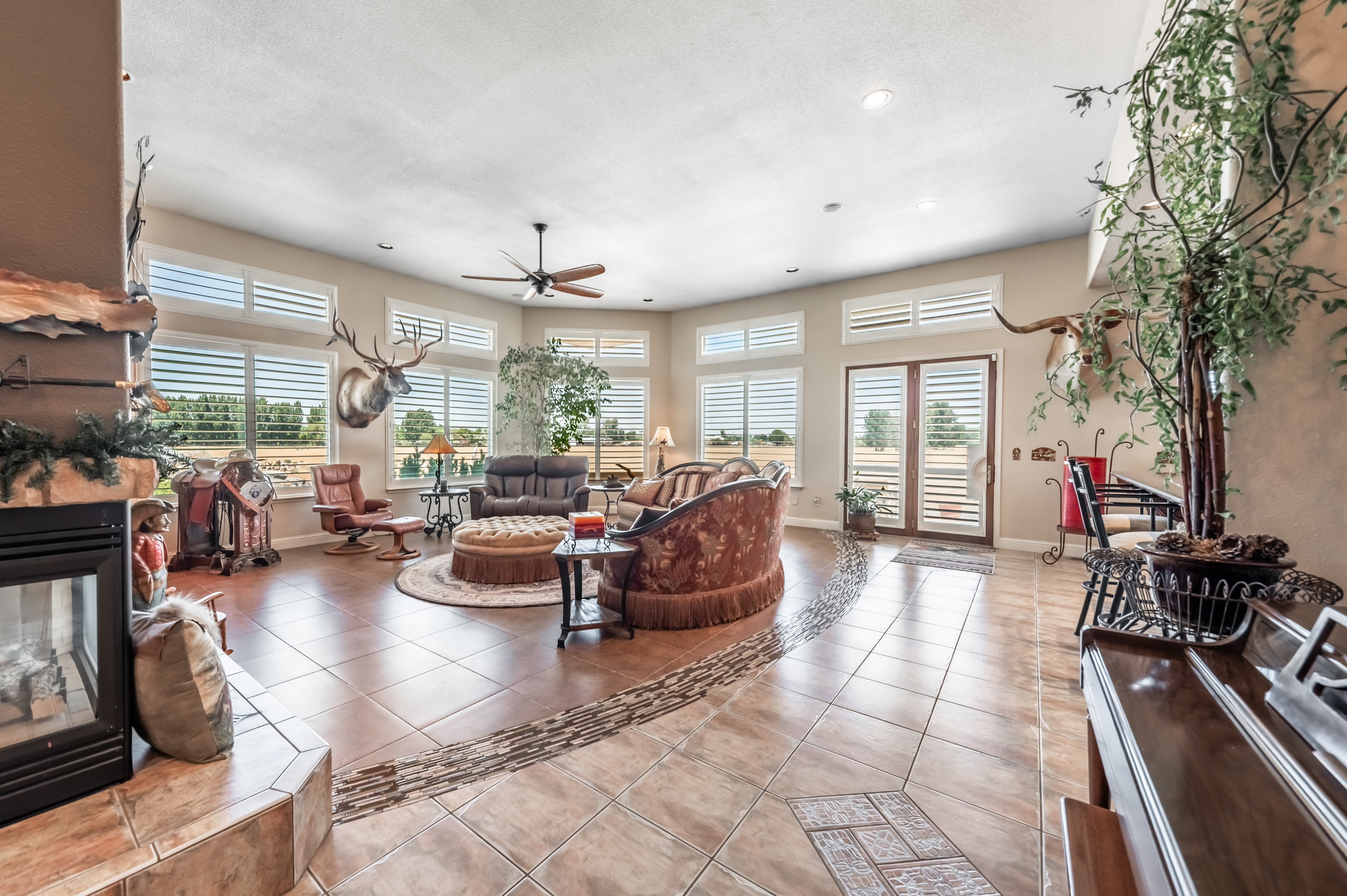  Extraordinary Fallon Estate, now offered with additional acreage - 物件實景
