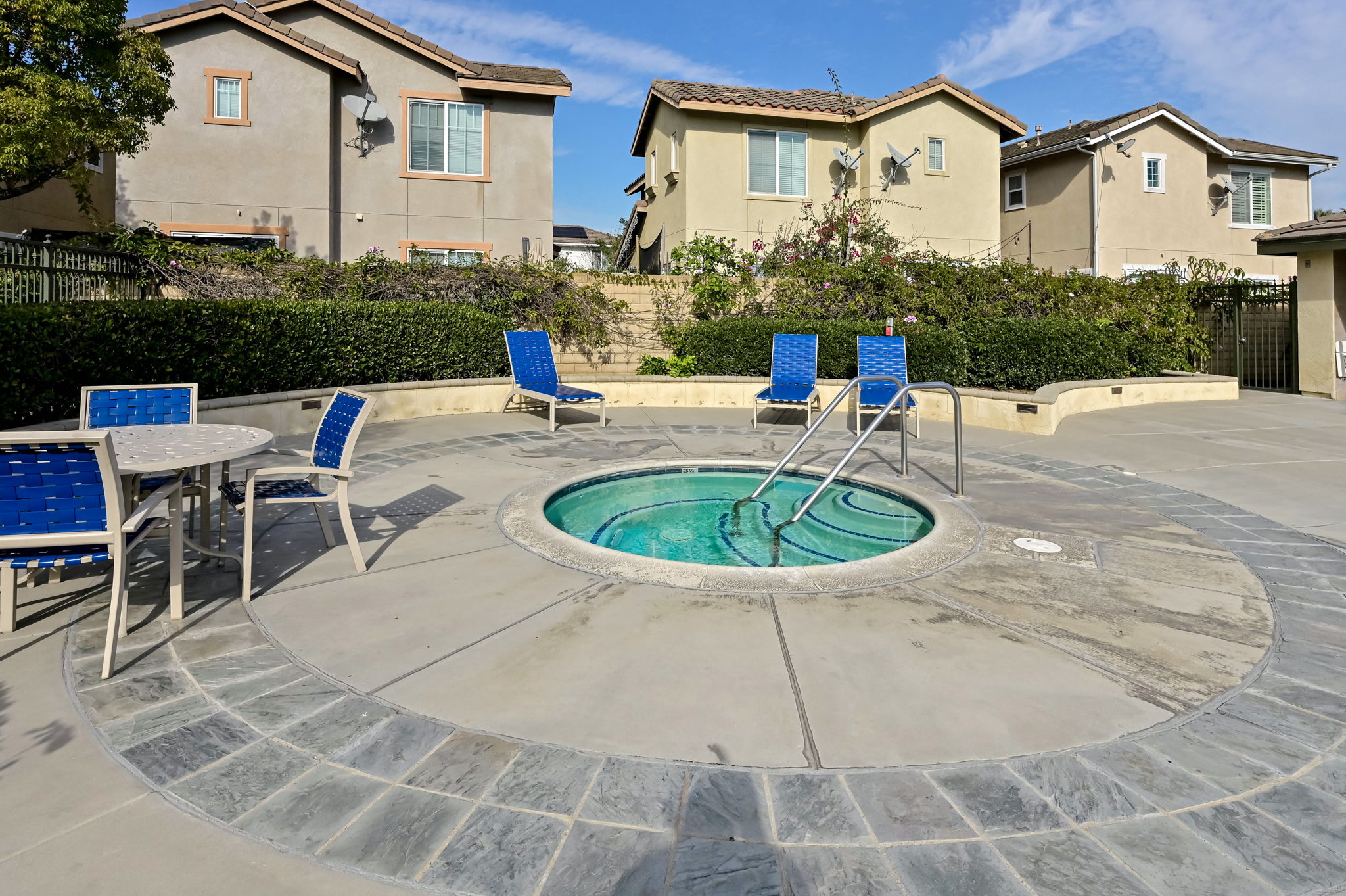 Carson, California, 90745, United States, 3 Bedrooms Bedrooms, ,3 BathroomsBathrooms,Residential,For Sale,2001488