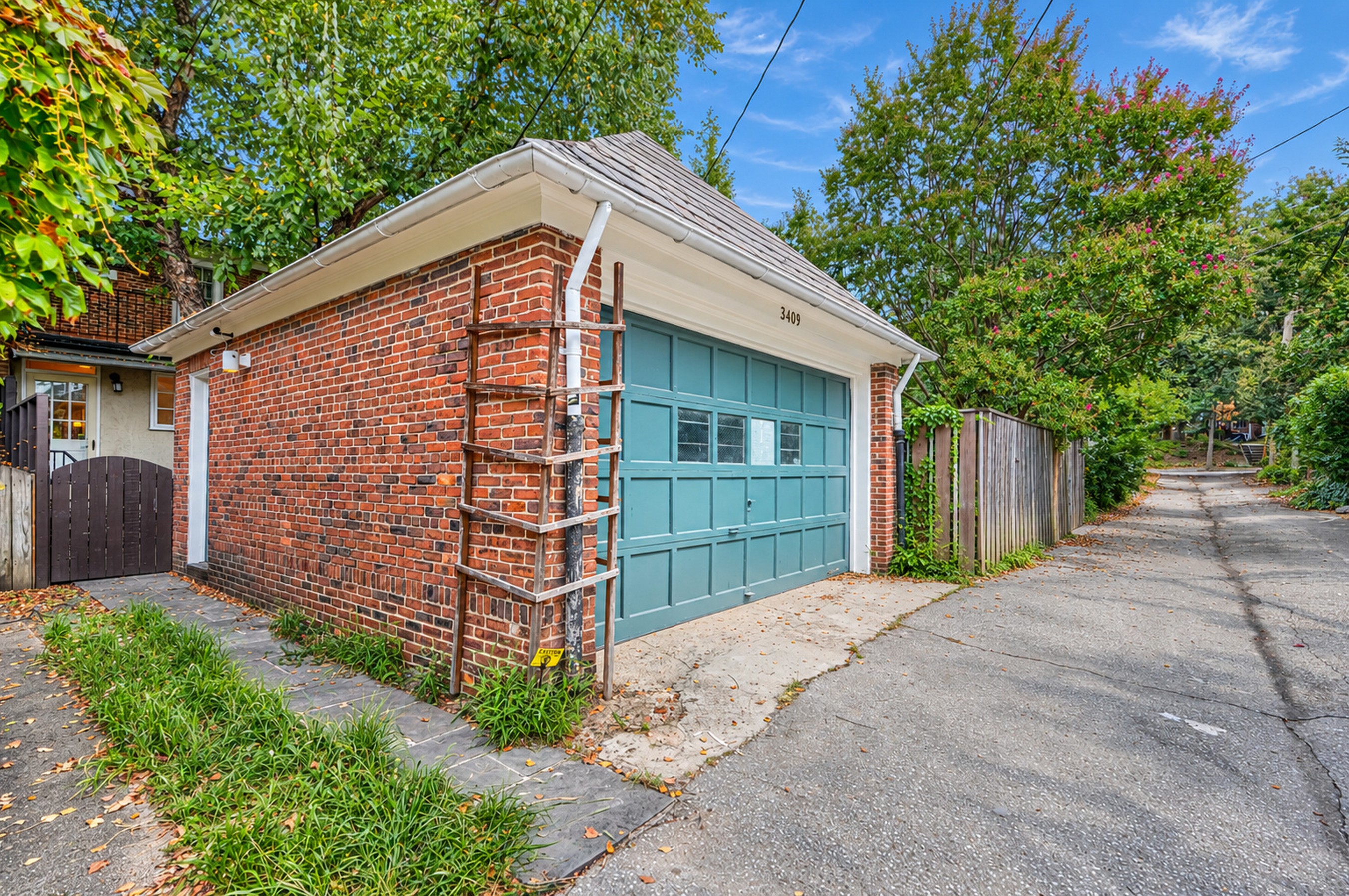 Oakenshawe Historic District - 物件實景