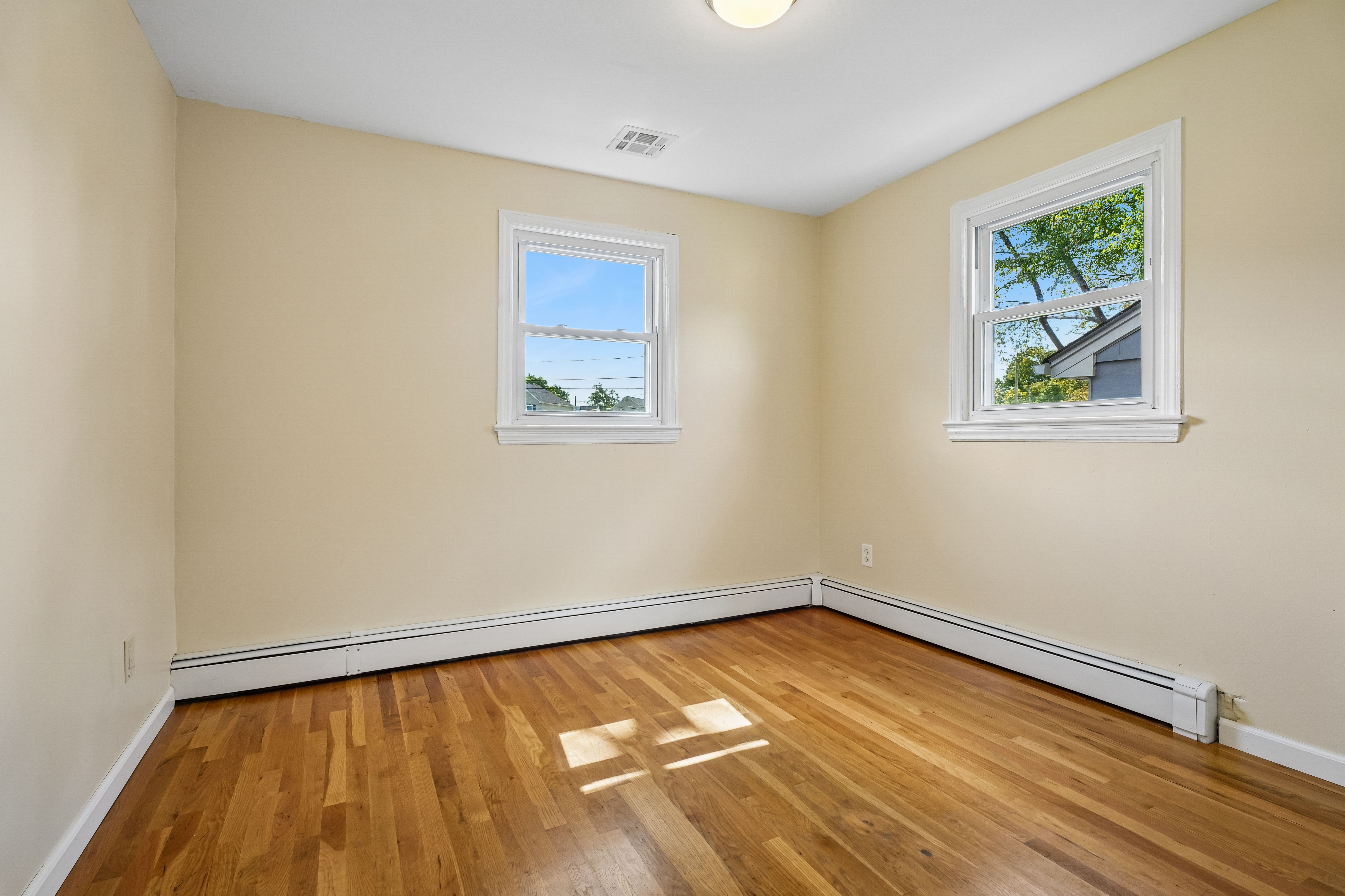  1402 Dey Street, South Plainfield, NJ 07080 - 物件實景