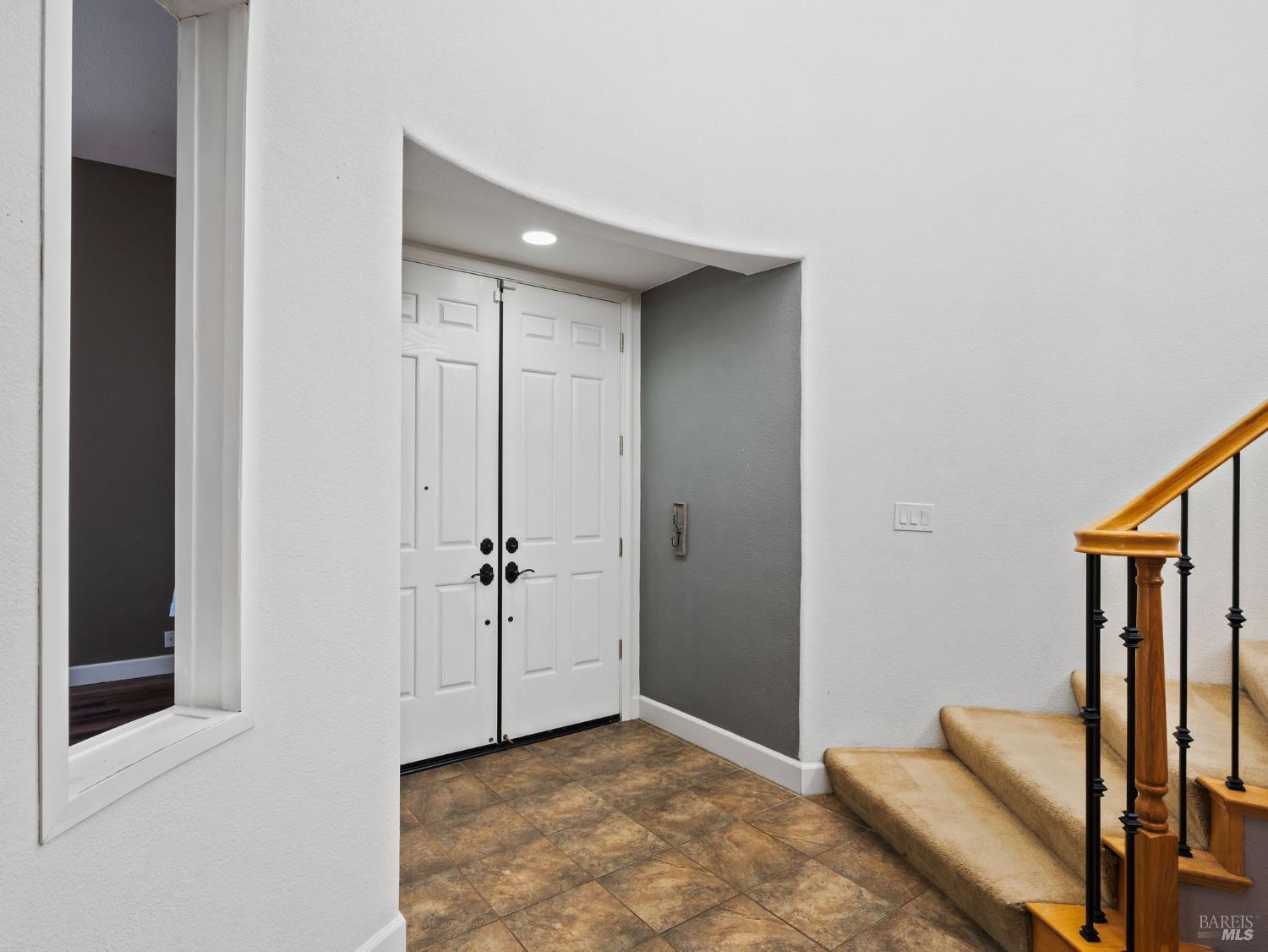 Vacaville, California, 95687, United States, 5 Bedrooms Bedrooms, ,4 BathroomsBathrooms,Residential,For Sale,1828372
