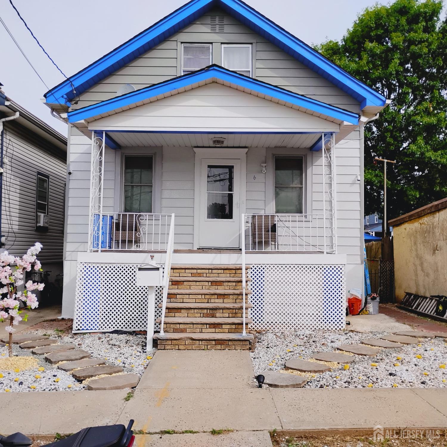 Woodbridge Proper, New Jersey, 08861, United States, 4 Bedrooms Bedrooms, ,2 BathroomsBathrooms,Residential,For Sale,1933644