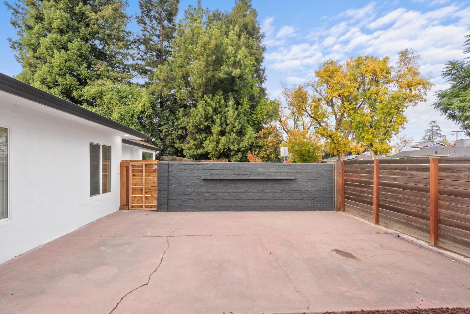 Modesto, California, 95350, United States, 4 Bedrooms Bedrooms, ,2 BathroomsBathrooms,Residential,For Sale,2001557