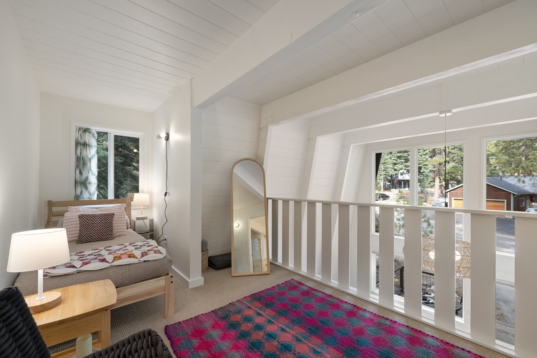  Modern Mountain Retreat Backing to Forest Service Land - 物件實景