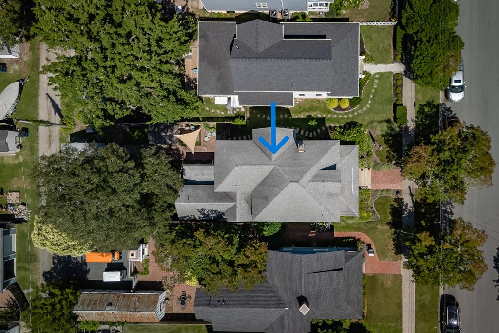 Cape Charles, Virginia, 23310, United States, 3 Bedrooms Bedrooms, ,3 BathroomsBathrooms,Residential,For Sale,1875371