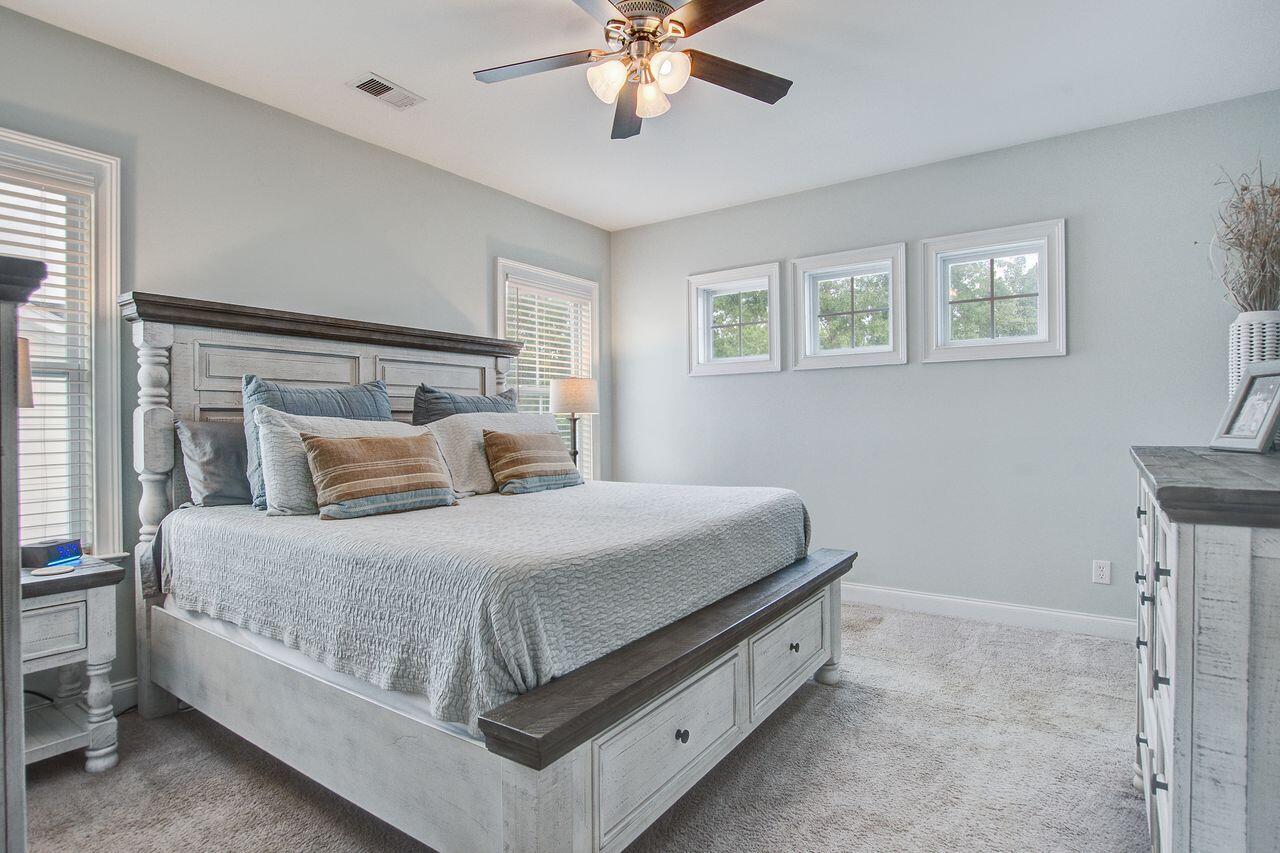 Mount Pleasant, South Carolina, 29466, United States, 4 Bedrooms Bedrooms, ,3 BathroomsBathrooms,Residential,For Sale,1966784