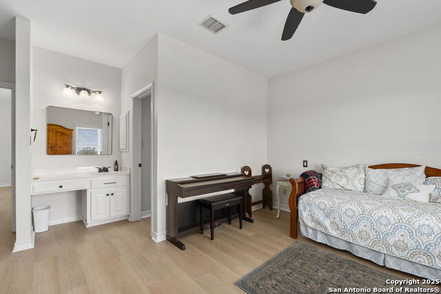 Boerne, Texas, 78006, United States, 4 Bedrooms Bedrooms, ,4 BathroomsBathrooms,Residential,For Sale,1891187