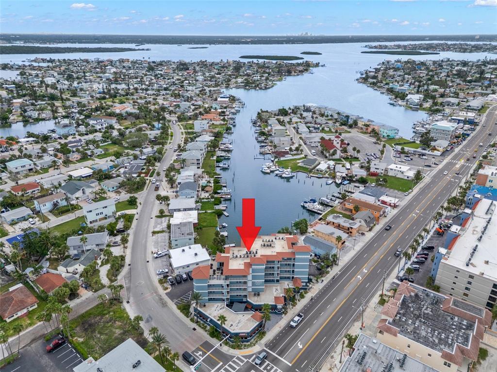 St Petersburg, Florida, 33708, United States, 2 Bedrooms Bedrooms, ,2 BathroomsBathrooms,Residential,For Sale,1950860