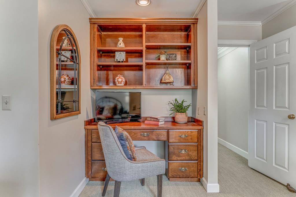 DALTON, Georgia, 30720, United States, 4 Bedrooms Bedrooms, ,4 BathroomsBathrooms,Residential,For Sale,1885970