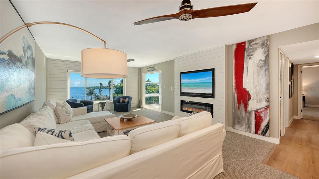 Longboat Key, Florida, 34228, United States, 2 Bedrooms Bedrooms, ,2 BathroomsBathrooms,Residential,For Sale,1987475