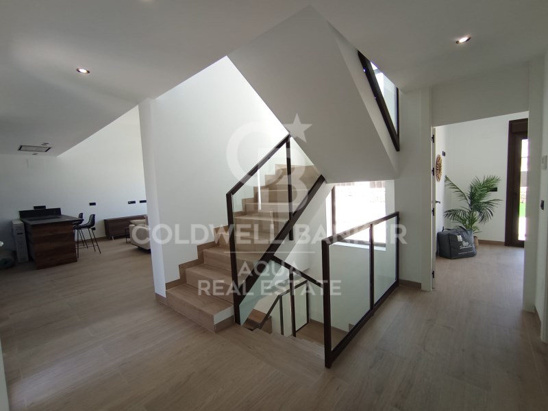 Alicante, Finestrat, Balc?n de Finestrat-Terra Mar, Finestrat, Comunidad Valenciana, 03509, ES, 5 Bedrooms Bedrooms, ,4 BathroomsBathrooms,Residential,For Sale,Alicante, Finestrat, Balc?n de Finestrat-Terra Mar,1618965