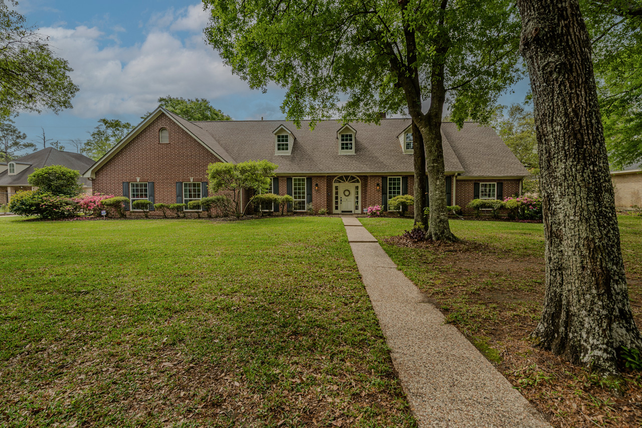 Beaumont, Texas, 77706, United States, 5 Bedrooms Bedrooms, ,4 BathroomsBathrooms,Residential,For Sale,1892171