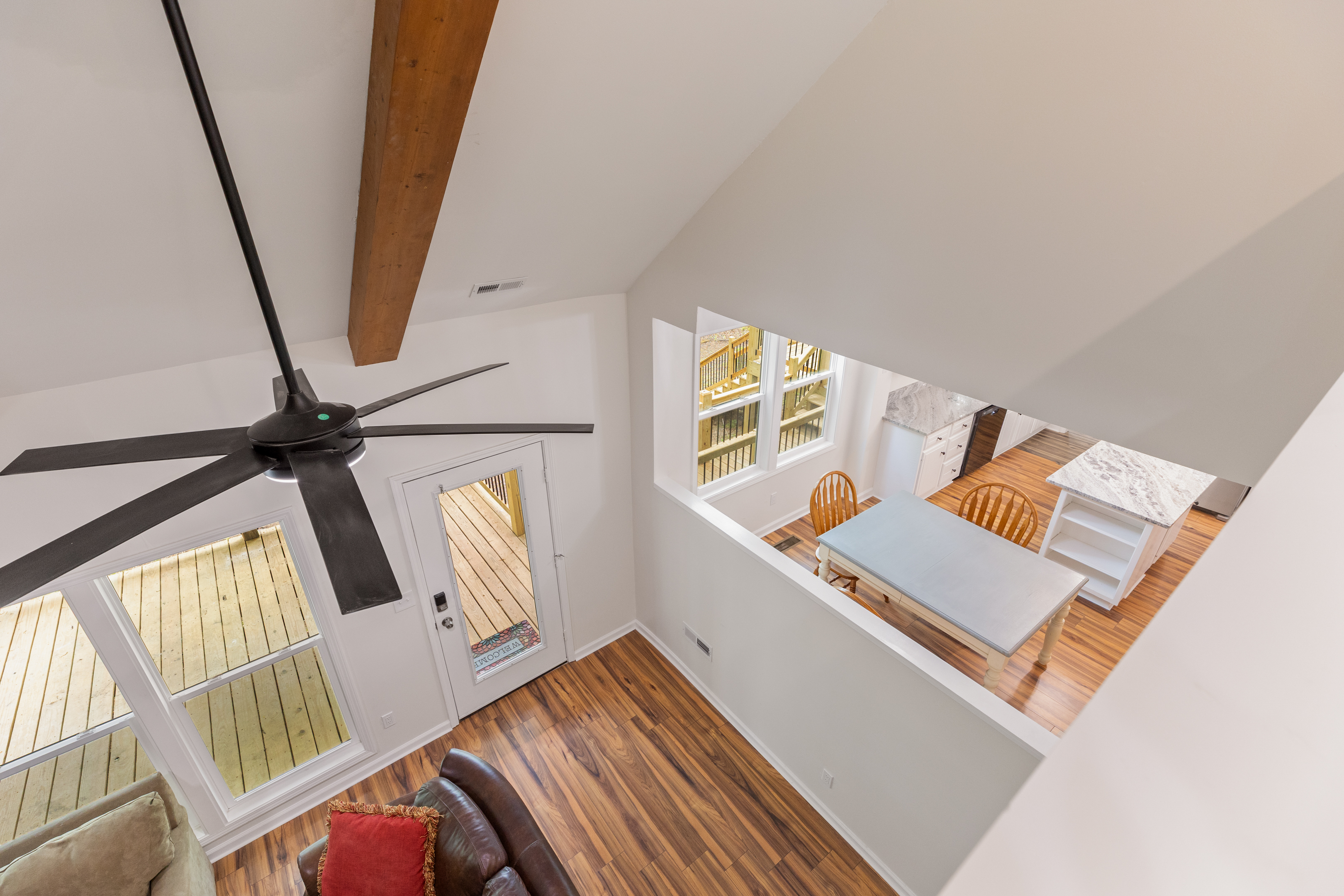  2129 Black Oak Drive - 物件實景