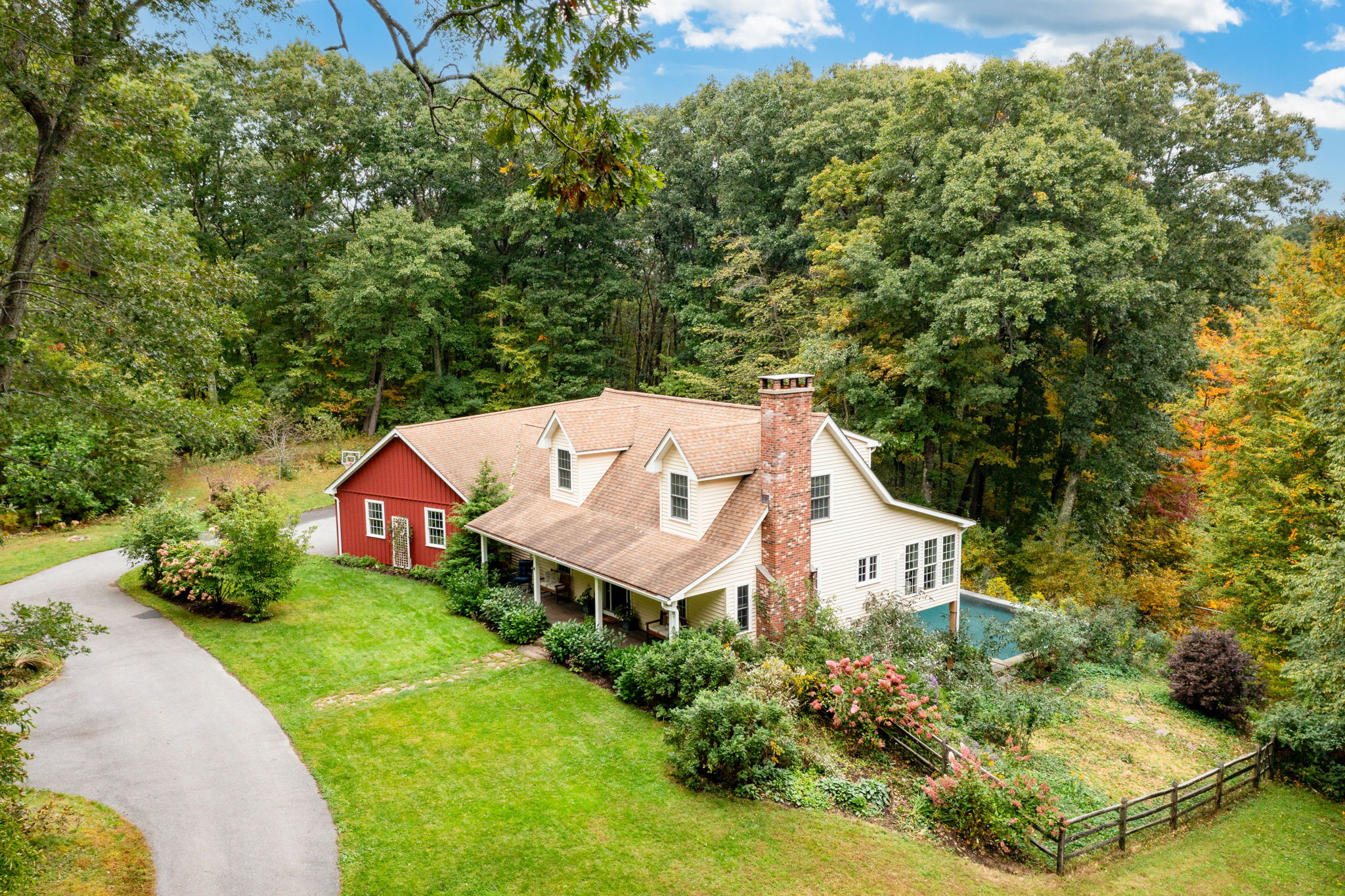  212 Looking Glass Hill Road - 物件實景