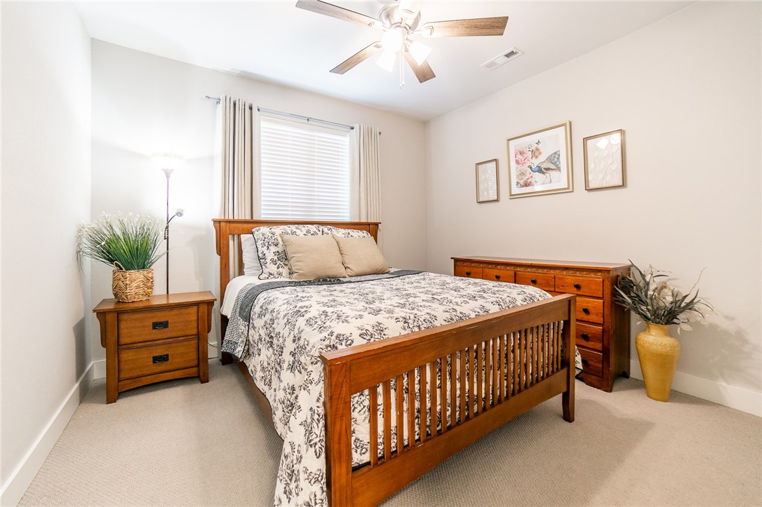 Bella Vista, Arkansas, 72714, United States, 3 Bedrooms Bedrooms, ,3 BathroomsBathrooms,Residential,For Sale,1959156