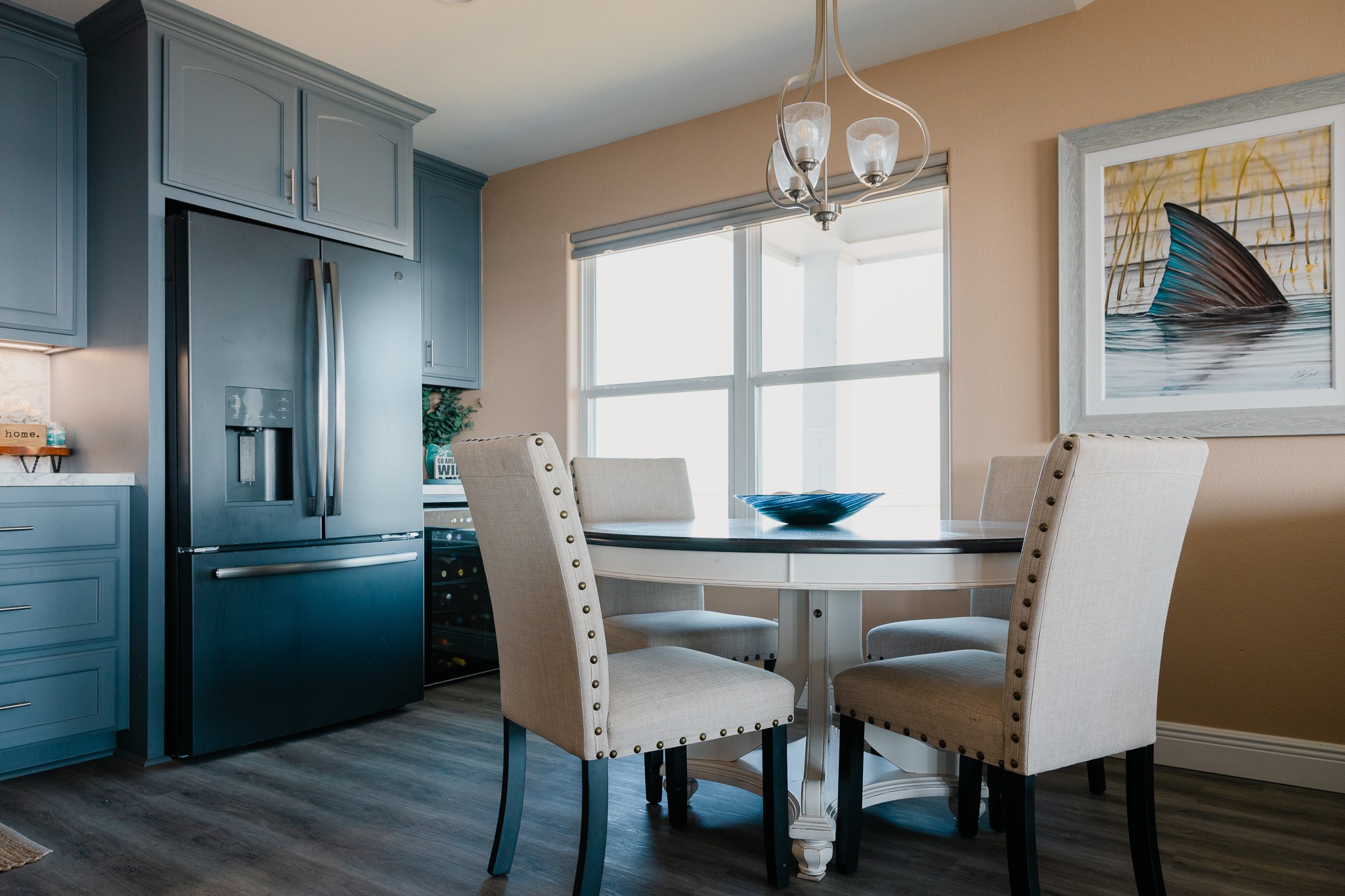 Palacios, Texas, 77465, United States, 3 Bedrooms Bedrooms, ,2 BathroomsBathrooms,Residential,For Sale,1984979