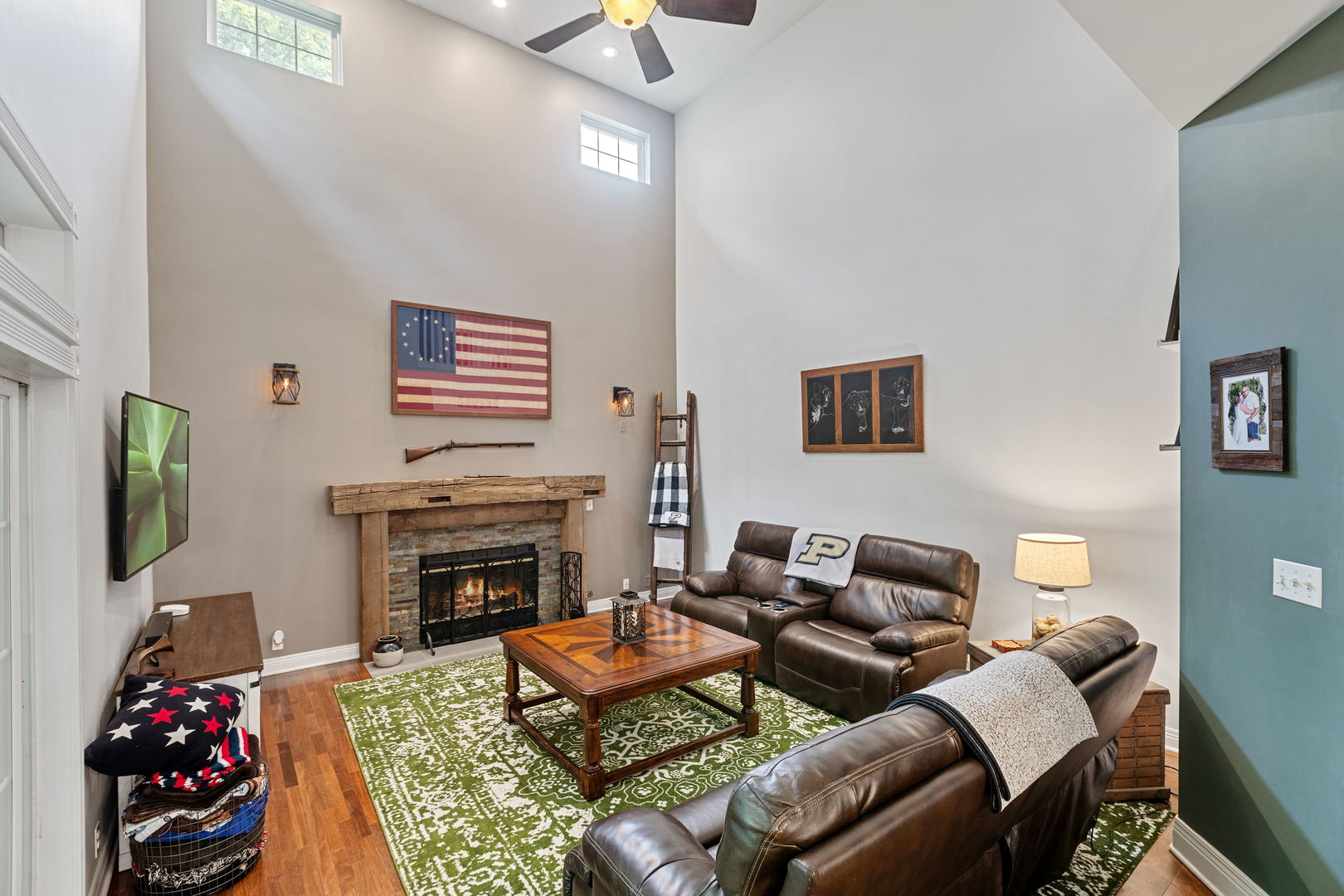 Spring Grove, Illinois, 60081, United States, 4 Bedrooms Bedrooms, ,4 BathroomsBathrooms,Residential,For Sale,1906702