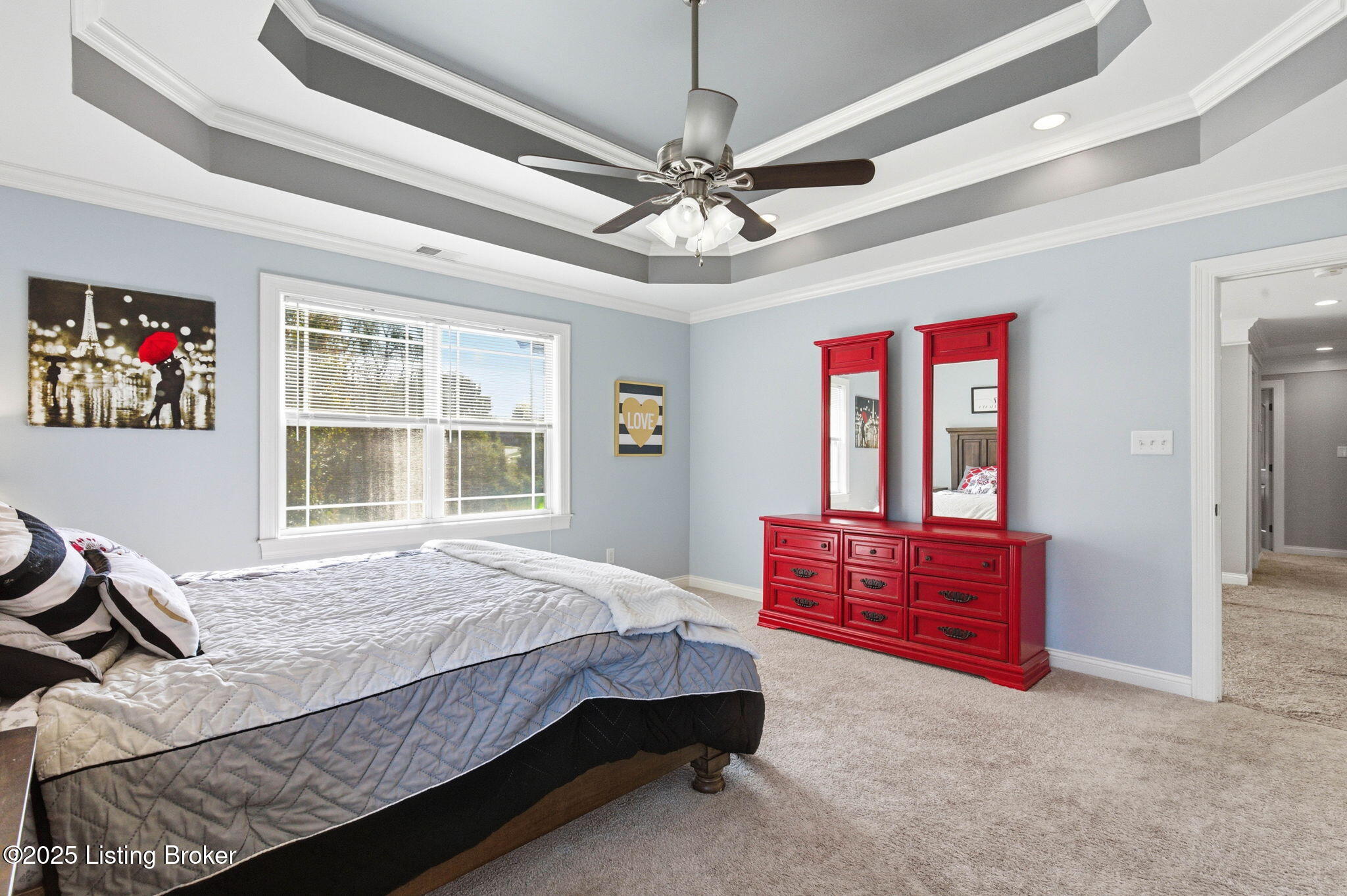 La Grange, Kentucky, 40031, United States, 5 Bedrooms Bedrooms, ,4 BathroomsBathrooms,Residential,For Sale,1971685