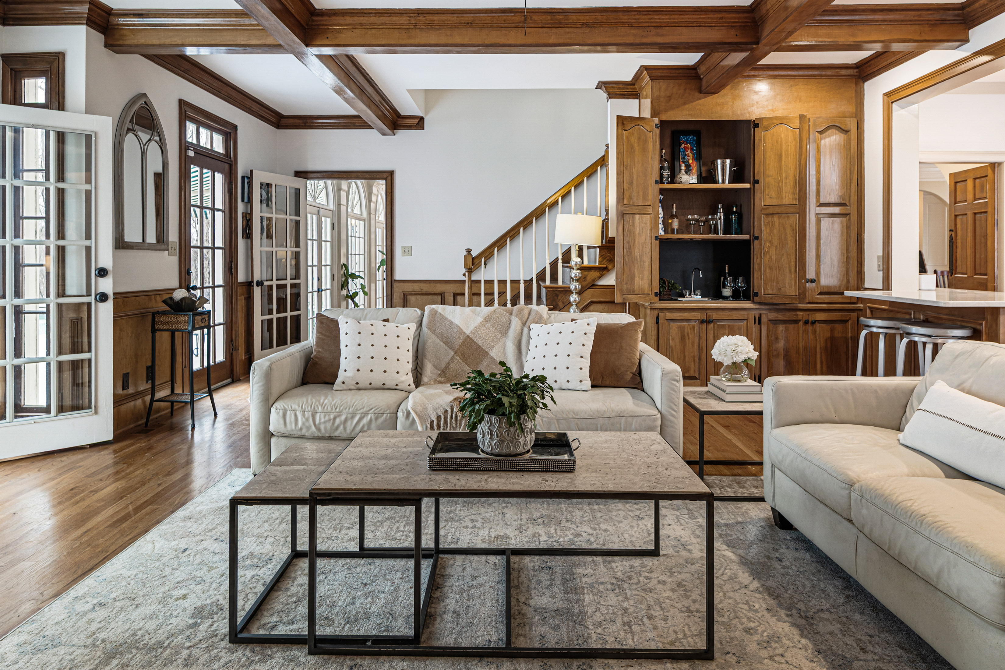  Exquisite Home Reminiscent of Classic 1960s Hollywood Glamour - 物件實景