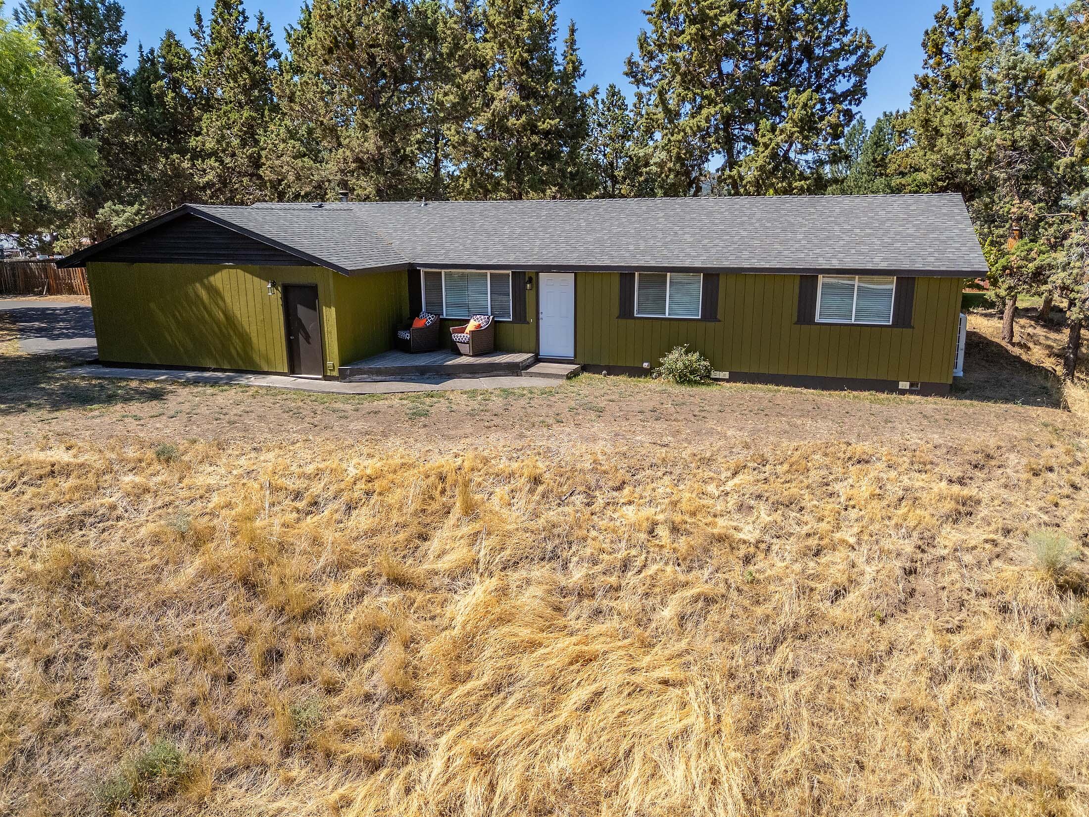 Bend, Oregon, 97701, United States, 3 Bedrooms Bedrooms, ,2 BathroomsBathrooms,Residential,For Sale,1913585