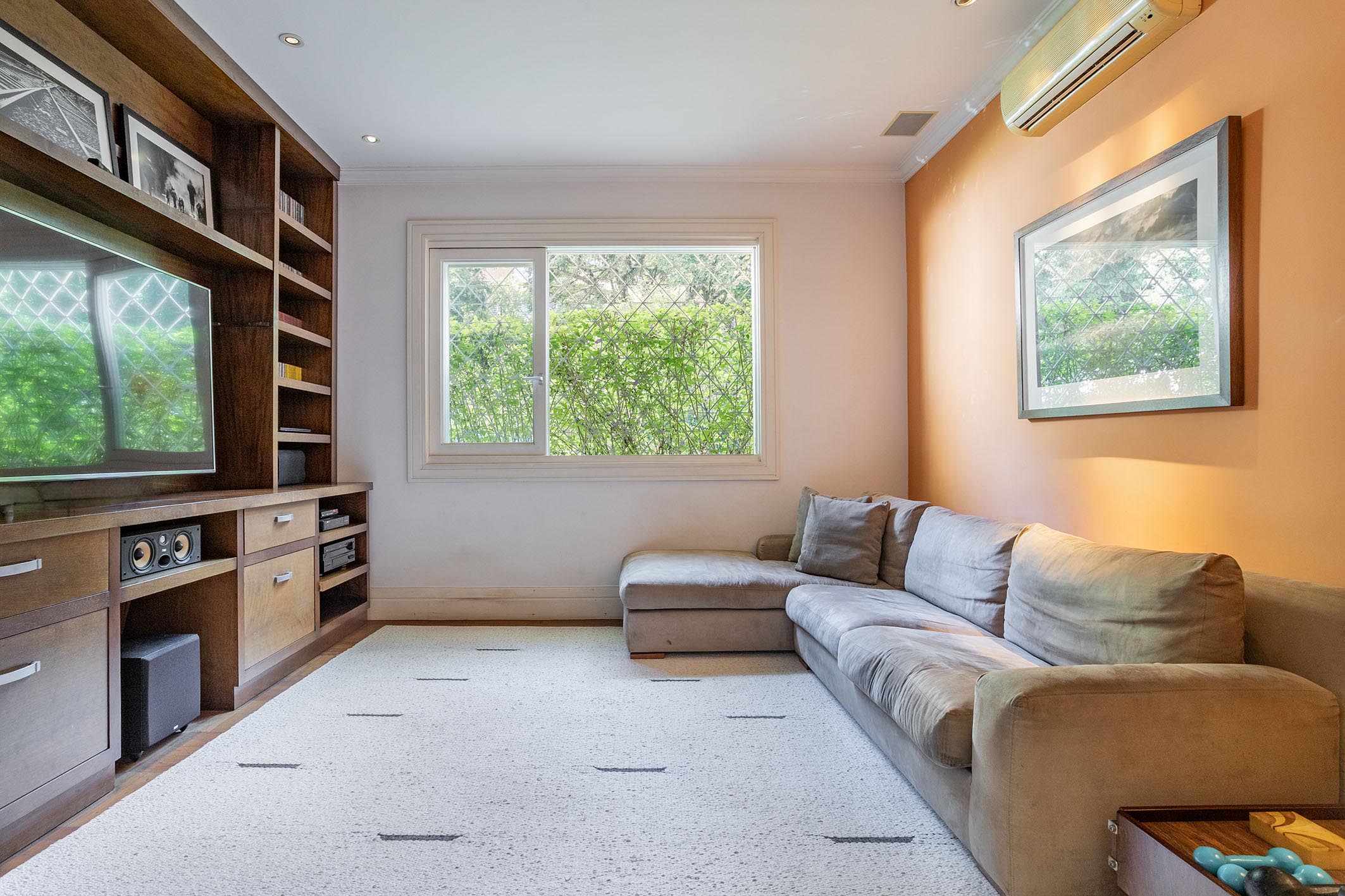 Residence surrounded by garden on a large lot in Jardim Paulista - 物件實景