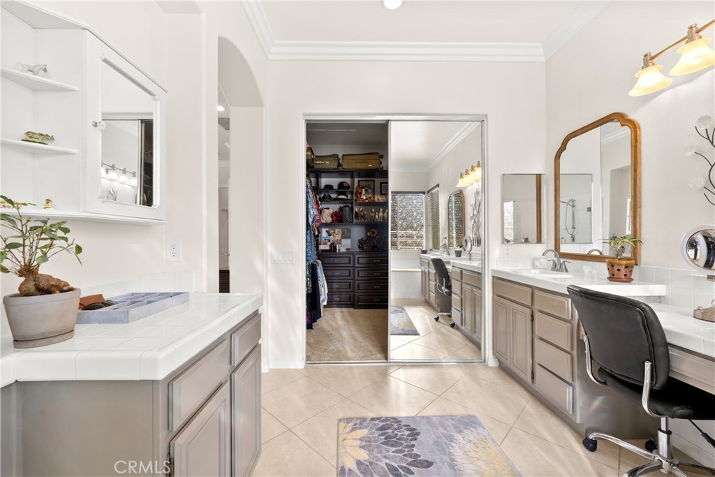 Murrieta, California, 92562, United States, 5 Bedrooms Bedrooms, ,3 BathroomsBathrooms,Residential,For Sale,1837849
