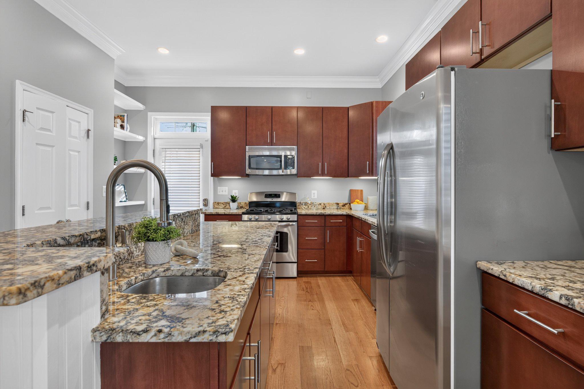  17 E Reed Avenue, Alexandria, VA, 22305 - 物件實景