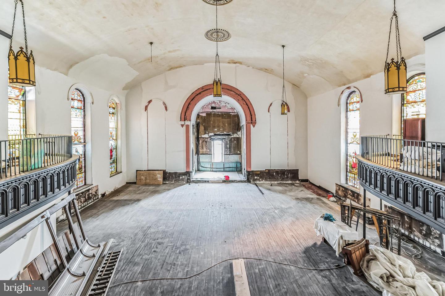 1345 E Susquehanna Avenue, Philadelphia, Pennsylvania, 19125, United States, 4 Bedrooms Bedrooms, ,6 BathroomsBathrooms,Residential,For Sale,1345 E Susquehanna Avenue,1613151