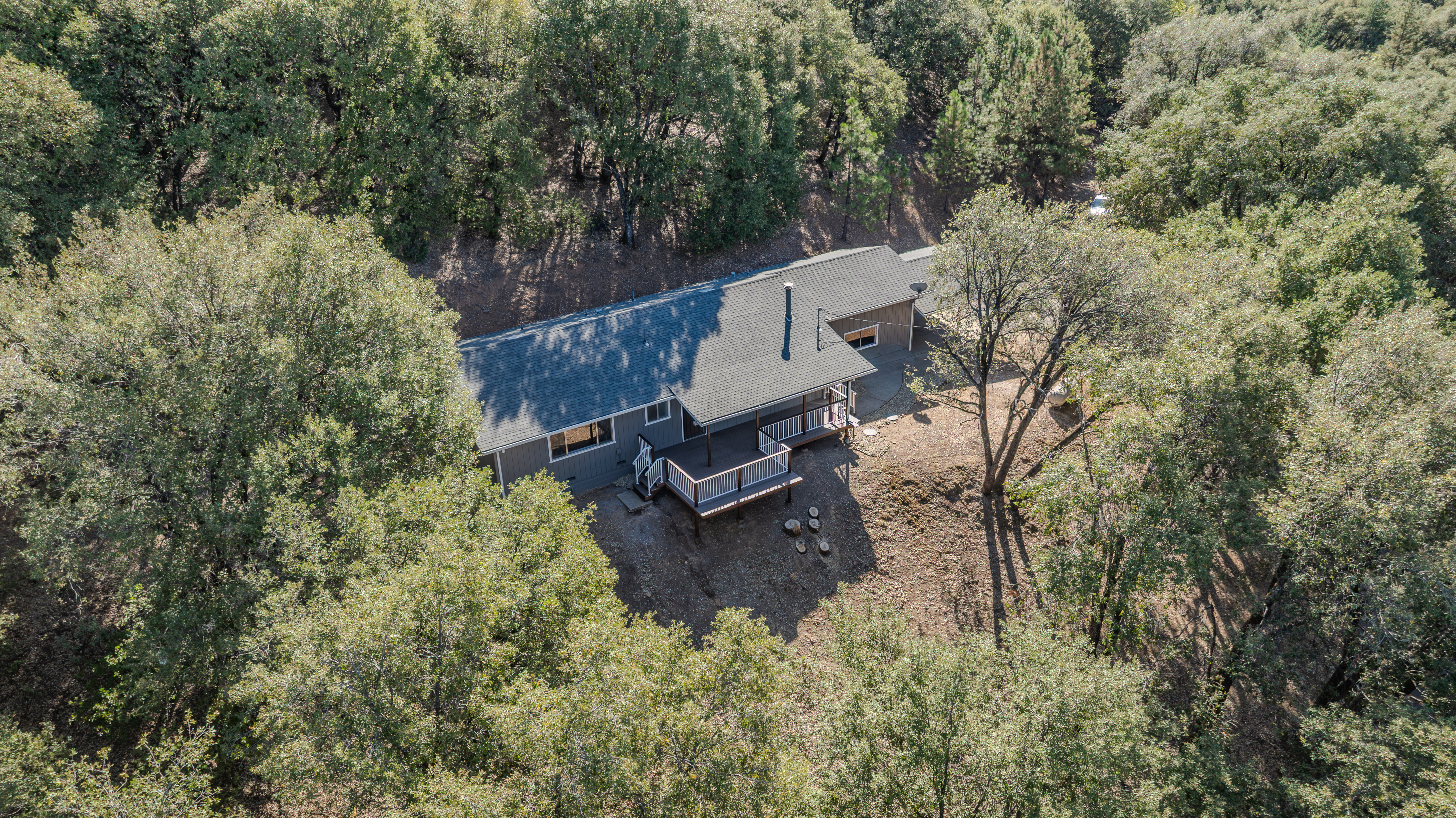  Single Story Living with Views + Privacy - 物件實景