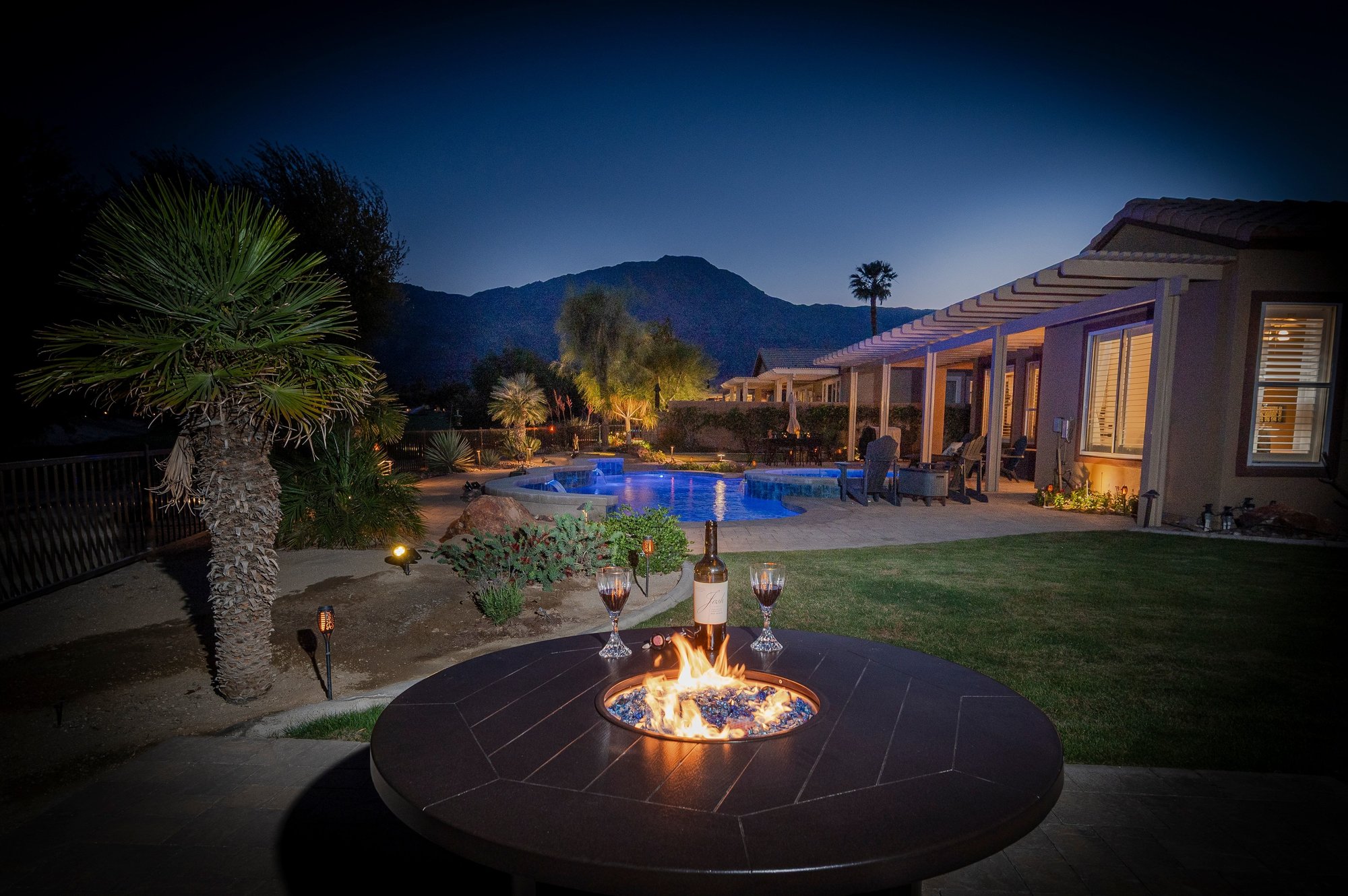  Sunshine, Fairways, Pool, and Mountain Views - 物件實景