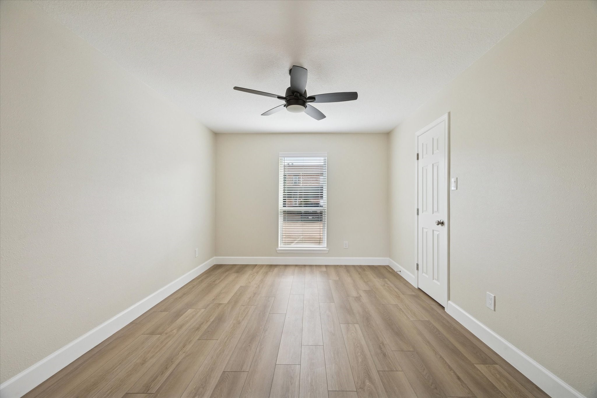  18800 Egret Bay Boulevard #907 - 物件實景