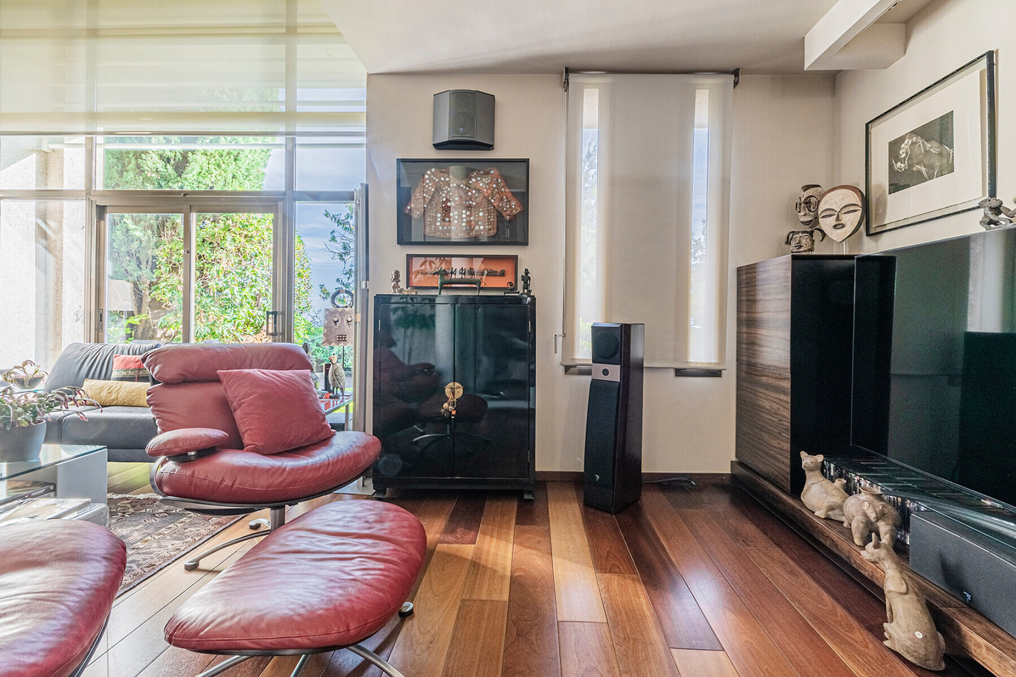  Exclusive single-family home with a large yard, views, and privacy in La Miranda - 物件實景