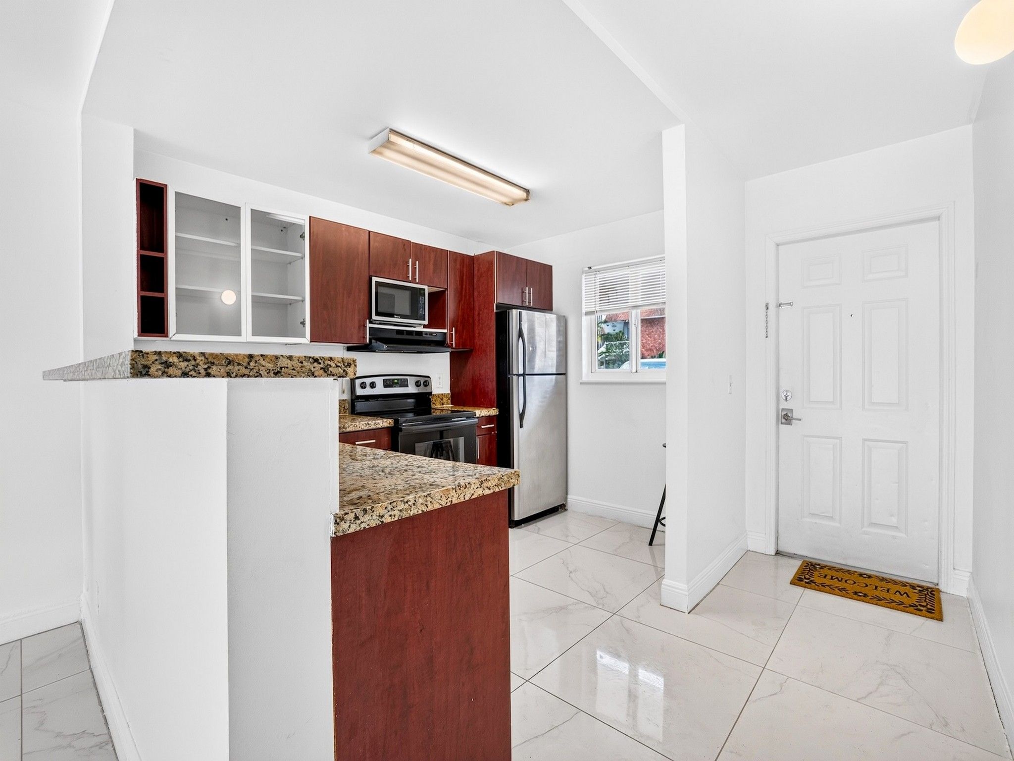  840 Pine Drive, Pompano Beach, FL, 33060 - 物件實景