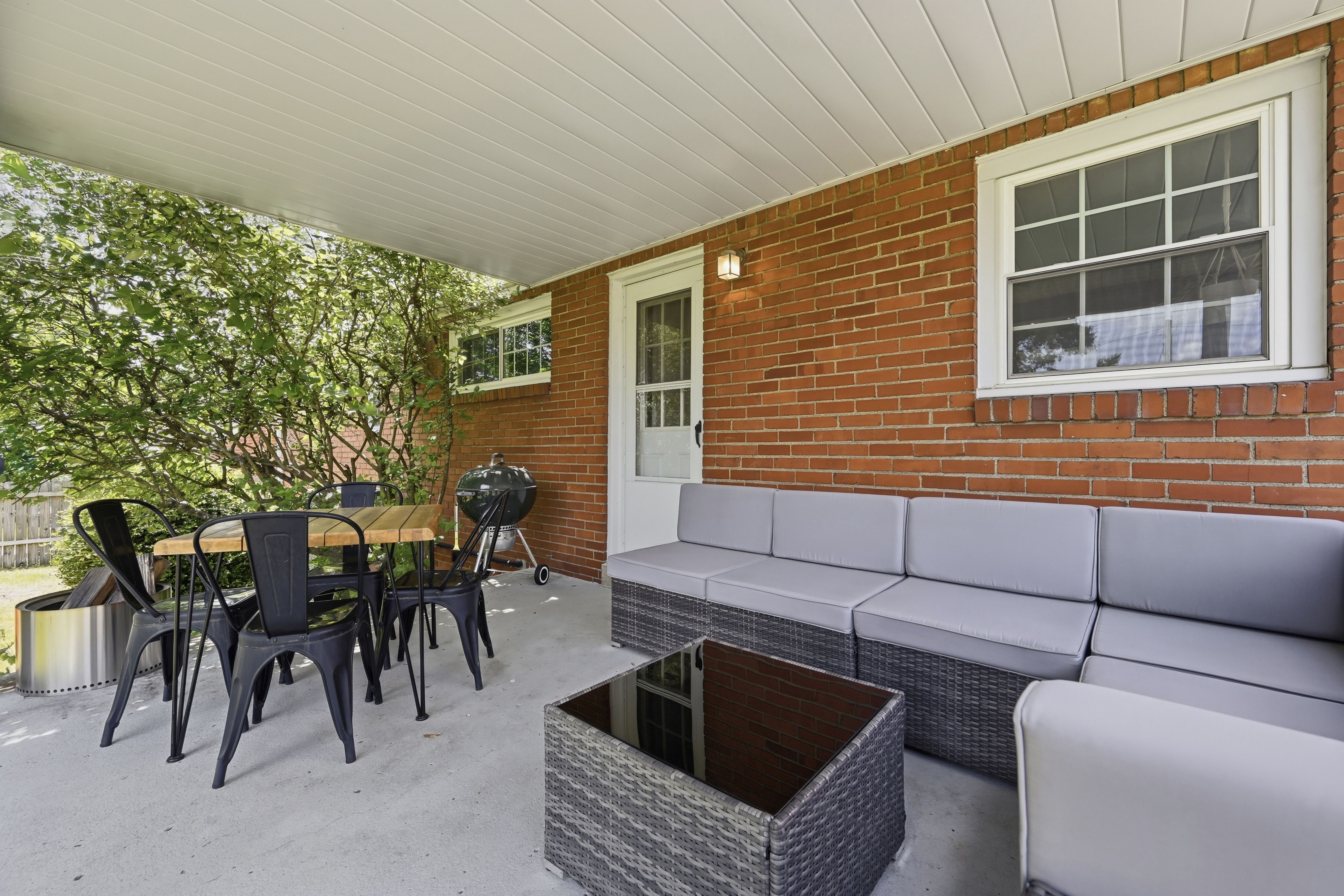  1555 Orchardview Drive, Pittsburgh, PA 15220 - 物件實景