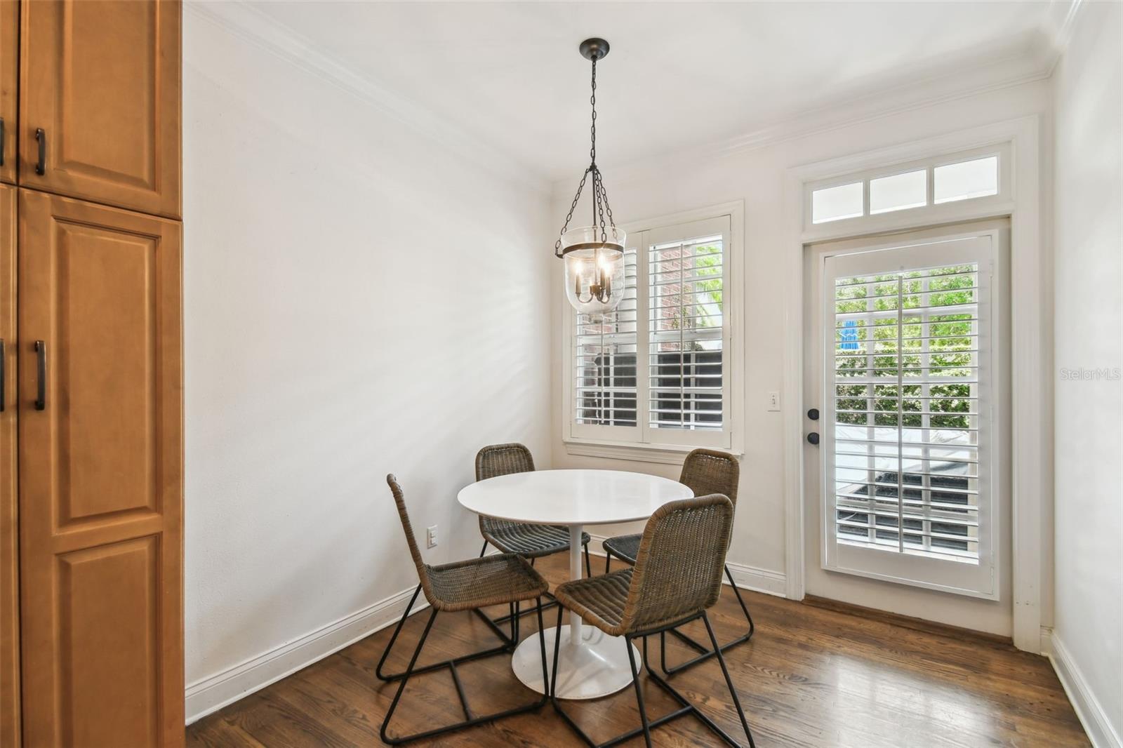 Tampa, Florida, 33602, United States, 4 Bedrooms Bedrooms, ,4 BathroomsBathrooms,Residential,For Sale,1976189