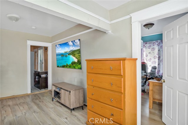 Los Angeles, California, 90023, United States, 3 Bedrooms Bedrooms, ,Residential,For Sale,1879139
