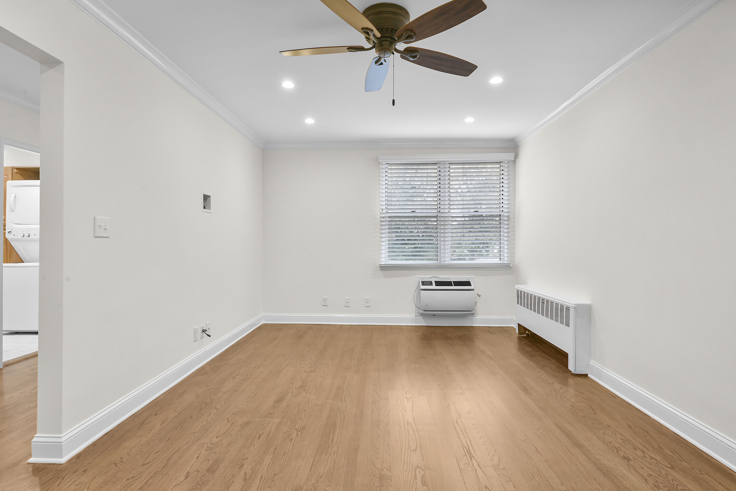  Beautiful Palmer Terrace Co-op - 物件實景