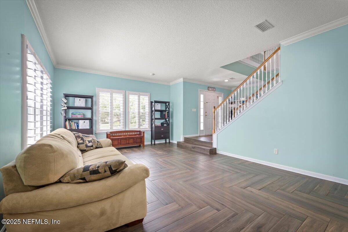 Jacksonville, Florida, 32256, United States, 5 Bedrooms Bedrooms, ,4 BathroomsBathrooms,Residential,For Sale,1974512